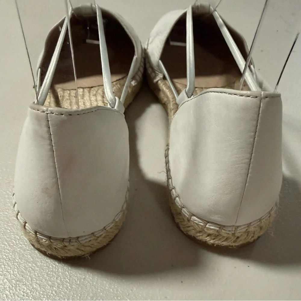 Eileen Fisher Bone Gray Leather Espadrille Flat Sandals Size 6 Classic Summer